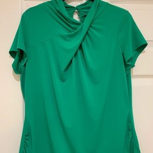 Great blouse, definitely fashion statement!